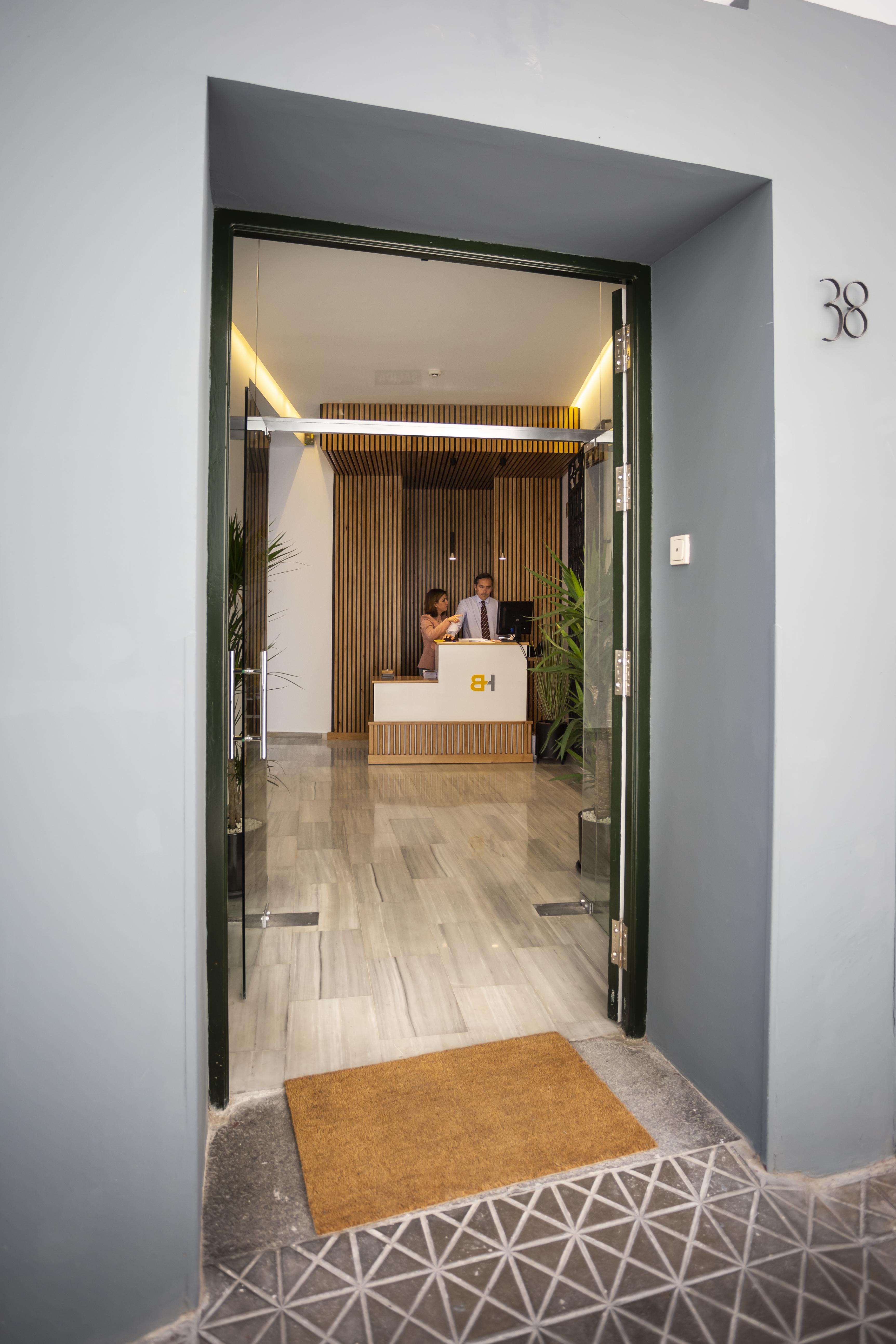 Basic Hotel Sevilla Catedral 外观 照片