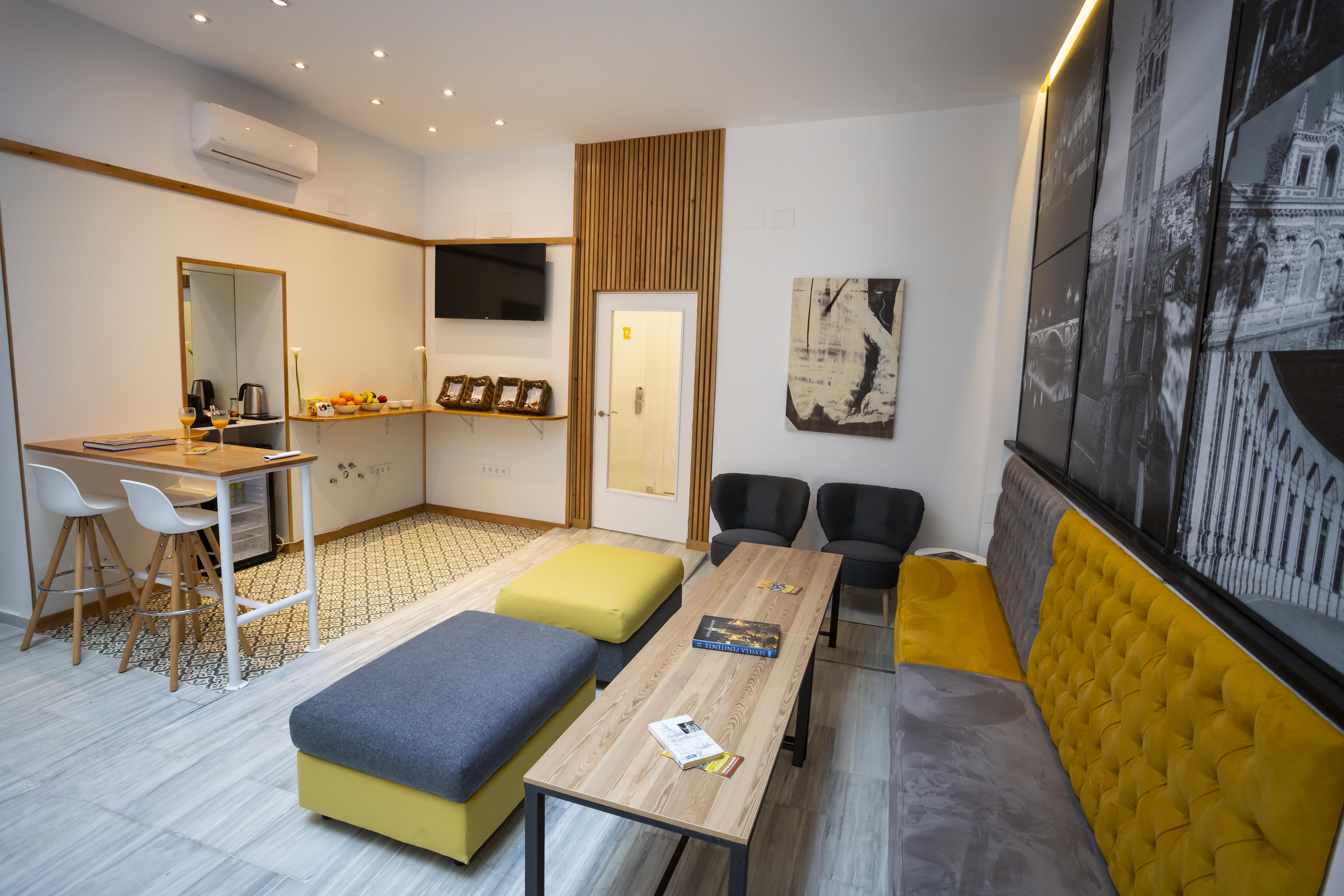 Basic Hotel Sevilla Catedral 外观 照片