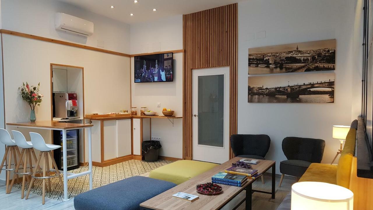 Basic Hotel Sevilla Catedral 外观 照片